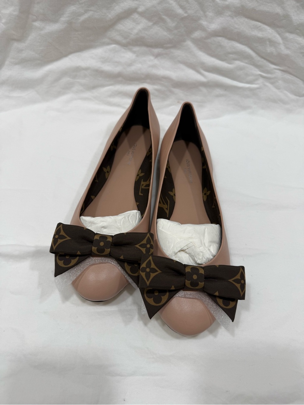 Louis Vuitton Popi Flat Ballerina - Picture 5 of 14